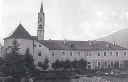 Franziskanergymnasium in Lienz in Osttirol, Foto: Strasser